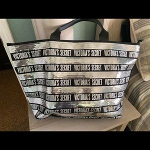 VS tote bag